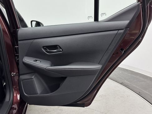 Used 2025 Nissan Sentra SV image 30