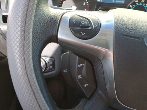 Used 2015 Ford Escape SE image 14