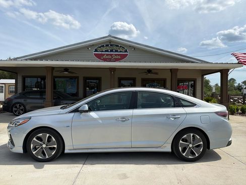 Used 2019 Hyundai Sonata Limited w/ Ultimate Package 02 FWD image 8