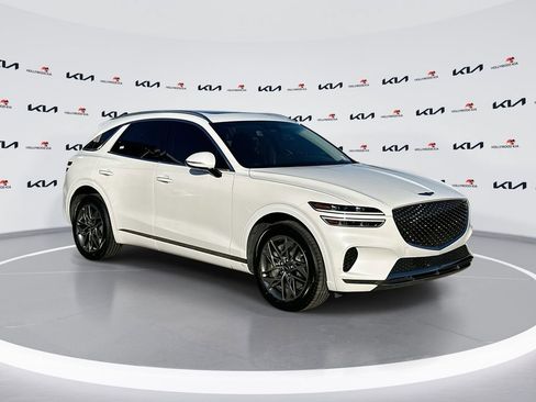 Used 2023 Genesis GV70 2.5T w/ Select Package AWD/4WD image 1