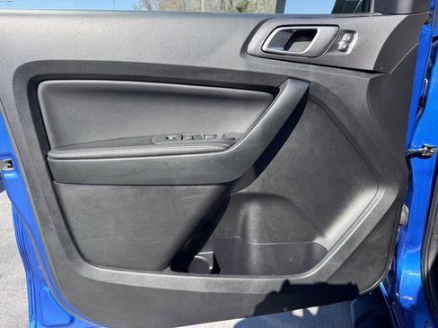 Used 2019 Ford Ranger Lariat w/ Black Appearance Package image 26