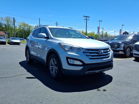 Used 2014 Hyundai Santa Fe Sport w/ Premium Equipment Package 03 FWD image 3