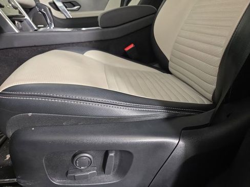 Used 2023 Land Rover Discovery Sport SE R-Dynamic AWD/4WD image 27