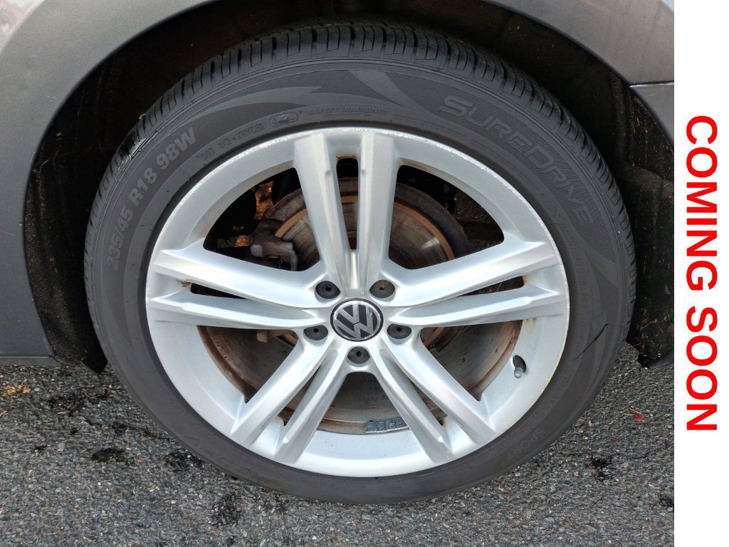 Used 2013 Volkswagen Passat TDI SEL Premium FWD image 9