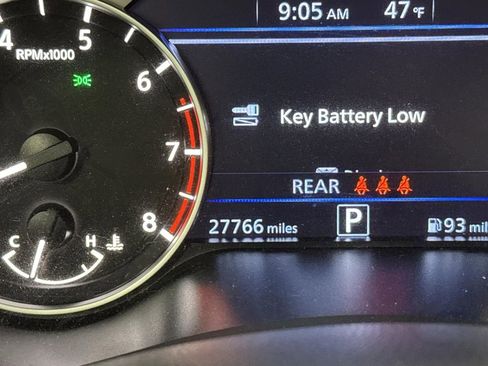 Used 2023 Nissan Altima 2.5 SR w/ SR Premium Package image 6