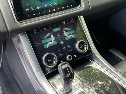 Used 2018 Land Rover Range Rover Sport HSE Dynamic AWD/4WD image 38