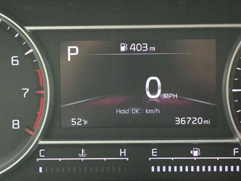 Used 2023 Kia Sorento LX image 18