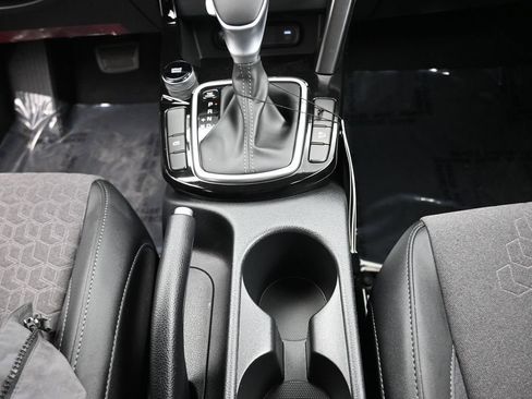 New 2026 Kia Seltos S FWD image 26