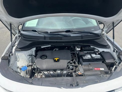 Used 2021 Kia Soul LX FWD image 16