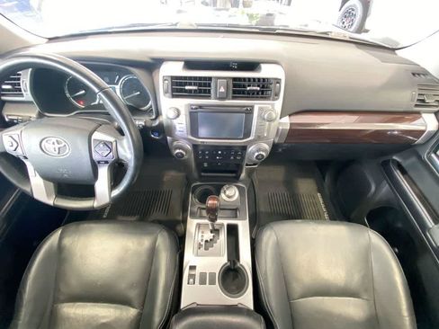 Used 2017 Toyota 4Runner Limited AWD/4WD image 23