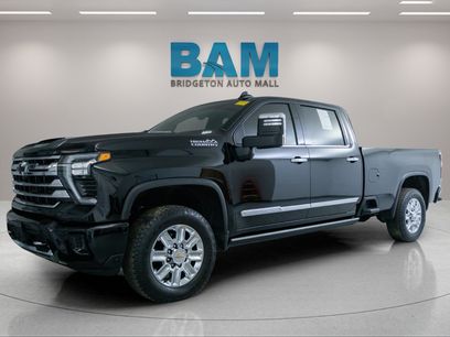 Used 2024 Chevrolet Silverado 2500 High Country w/ Technology Package