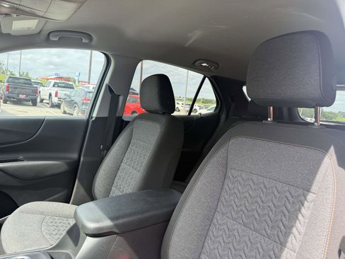 Used 2024 Chevrolet Equinox LT FWD image 7