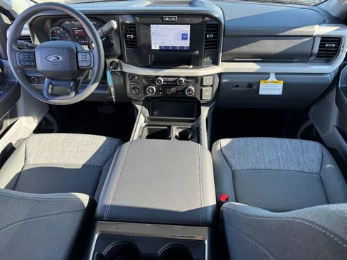 New 2026 Ford F250 XLT w/ FX4 Off-Road Package image 7