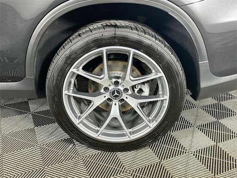 Used 2020 Mercedes-Benz GLC 300 GLC 300 image 33
