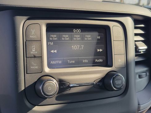 New 2024 RAM 2500 Tradesman w/ Chrome Appearance Group image 15