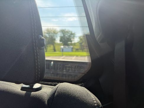 Used 2022 RAM 1500 Big Horn AWD/4WD image 40
