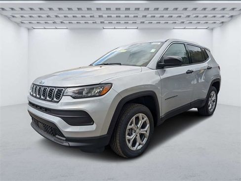 New 2024 Jeep Compass Sport image 7