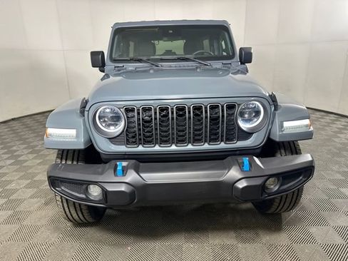 Used 2024 Jeep Wrangler Unlimited w/ Convenience Group image 8