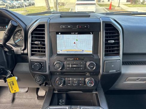 Used 2018 Ford F150 XLT w/ Equipment Group 302A Luxury image 26