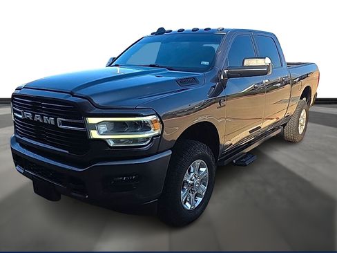 Used 2020 RAM 2500 Big Horn w/ Level 2 Equipment Group AWD/4WD image 1