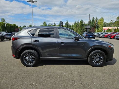 Used 2020 MAZDA CX-5 Touring image 4
