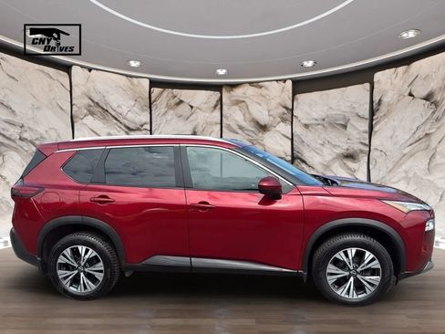 Used 2023 Nissan Rogue SV w/ SV Premium B Package AWD/4WD image 4