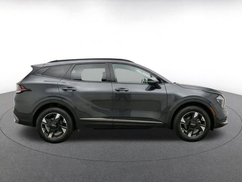 Used 2026 Kia Sportage LX FWD image 8