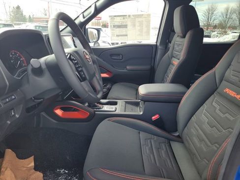 New 2026 Nissan Frontier PRO-4X w/ Pro-4x Convenience Package AWD/4WD image 18
