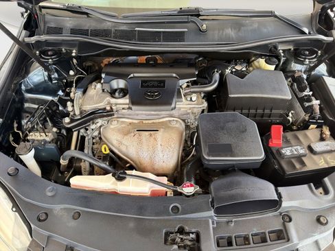 Used 2015 Toyota Camry LE FWD image 21