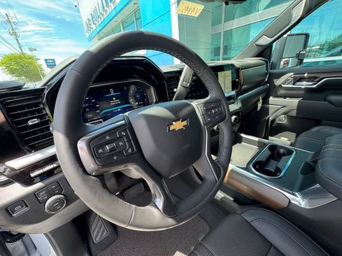 New 2026 Chevrolet Silverado 3500 High Country w/ High Country Premium Package AWD/4WD image 13