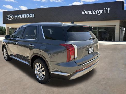 Used 2025 Hyundai Palisade SEL FWD image 5