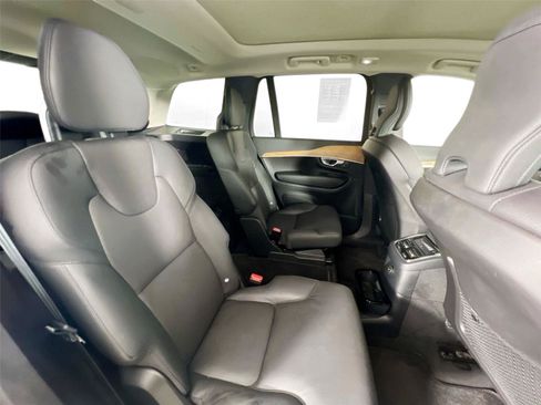 Used 2024 Volvo XC90 T8 Plus w/ Protection Package Premier AWD/4WD image 27