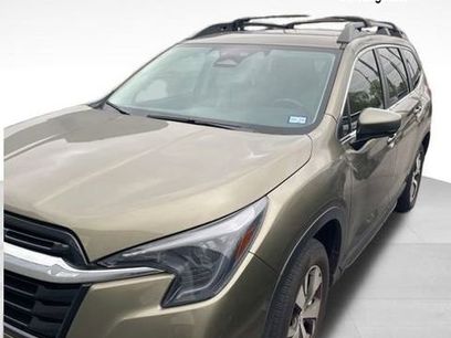 Used 2024 Subaru Ascent Premium w/ Convenience Package