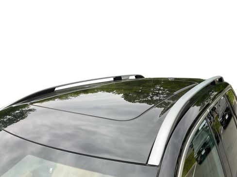 Used 2017 Volvo XC90 T6 Momentum w/ Vision Package image 14