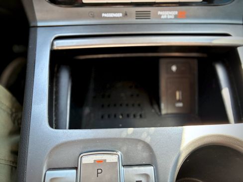 Used 2022 Hyundai Kona SEL w/ Convenience Package FWD image 48