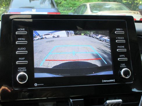 Used 2023 Toyota Camry SE FWD image 19