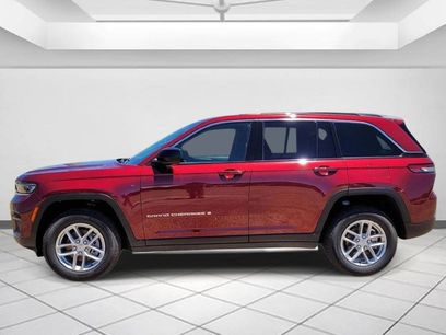 New 2024 Jeep Grand Cherokee Laredo X w/ Trailer Tow Package