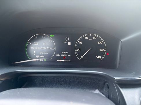 Used 2024 Honda CR-V Sport image 16
