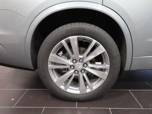 Used 2024 Cadillac XT6 Premium Luxury w/ Technology Package image 15