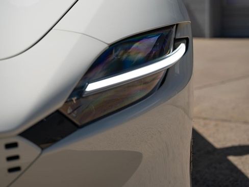 Used 2022 Ferrari Roma RWD image 16