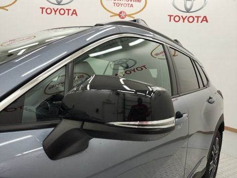 Used 2026 Toyota Corolla Cross XLE FWD image 17