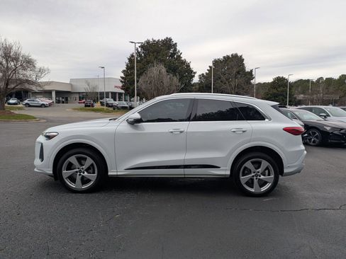 Used 2025 Audi Q5 Premium Plus image 8