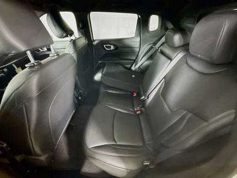 New 2026 Jeep Compass Limited image 23