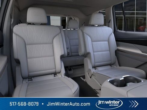 New 2026 Buick Enclave Avenir image 18