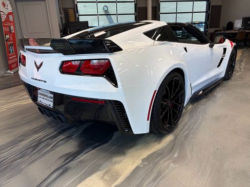 Used 2017 Chevrolet Corvette Grand Sport RWD image 32