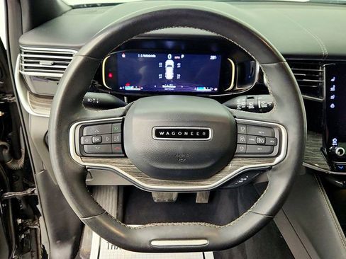 Used 2022 Jeep Wagoneer Series II w/ Premium Group I image 14