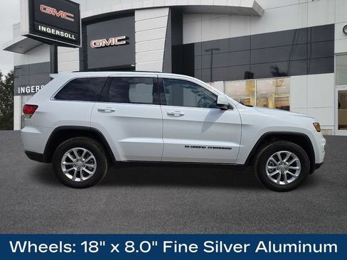 Used 2022 Jeep Grand Cherokee Laredo E AWD/4WD image 26