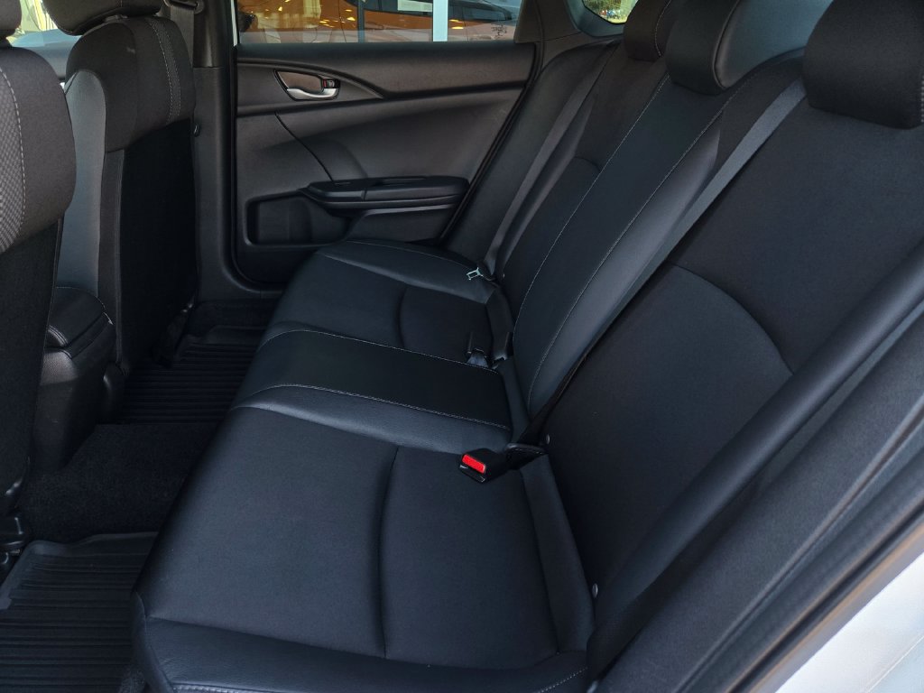 Used 2020 Honda Civic Sport image 13