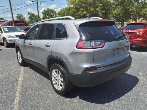 Used 2019 Jeep Cherokee Latitude w/ Popular Appearance Group image 6