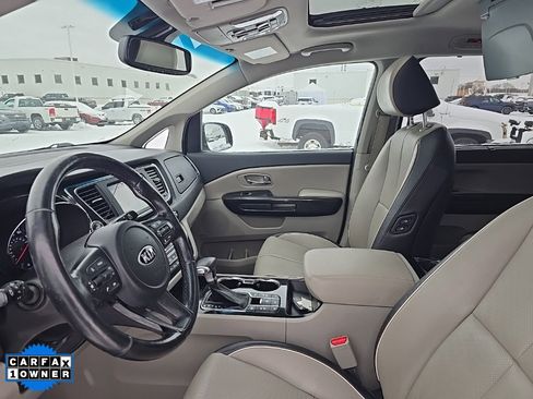 Used 2020 Kia Sedona SX image 5